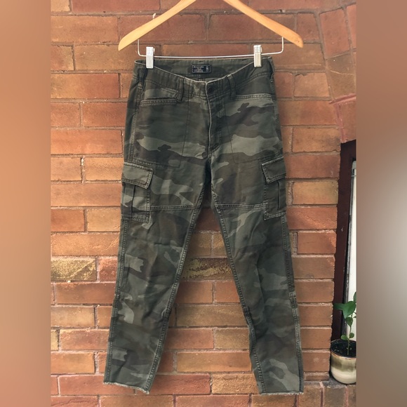 Abercrombie & Fitch Denim - Abercrombie Low-rise Army Jeans, size xs/24